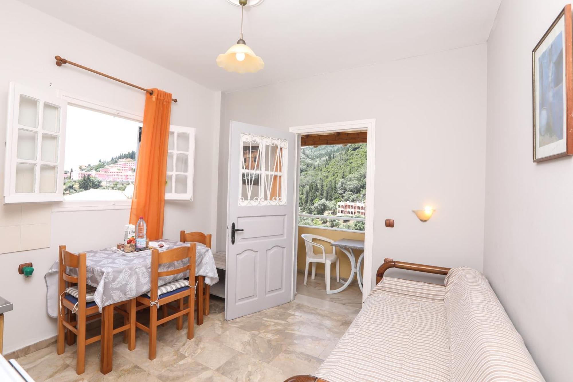 Marina Apartments, Agios Gordios  Dış mekan fotoğraf