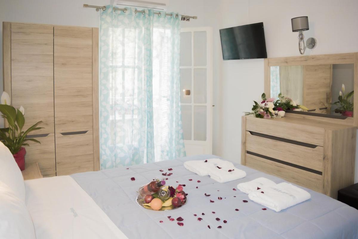 Marina Apartments, Agios Gordios  Dış mekan fotoğraf