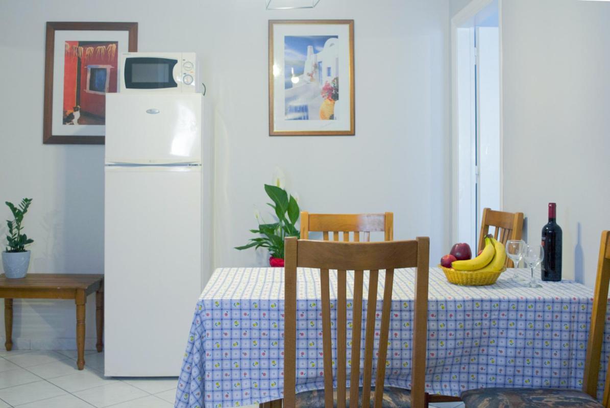 Marina Apartments, Agios Gordios  Dış mekan fotoğraf